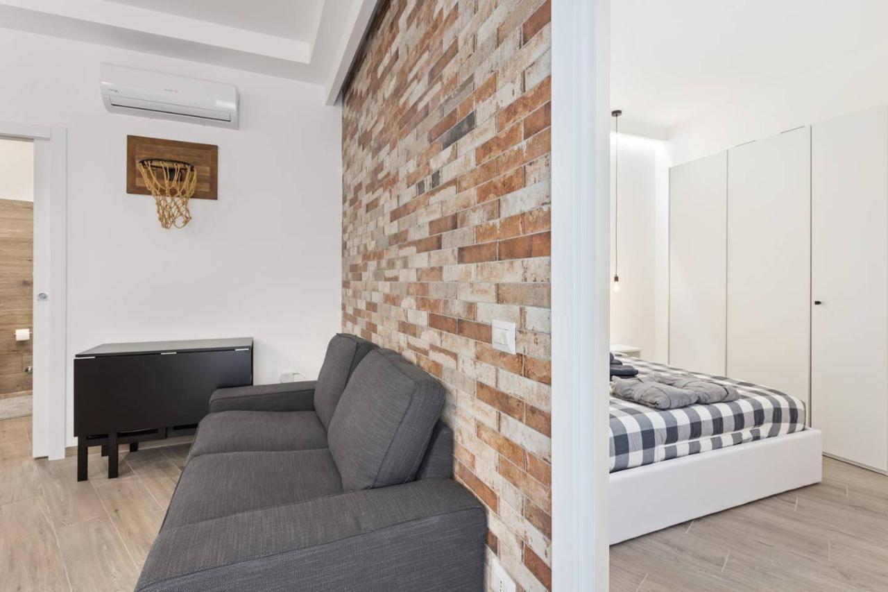 Апартаменты Modern And New Flat In Duomo Area Милан Экстерьер фото