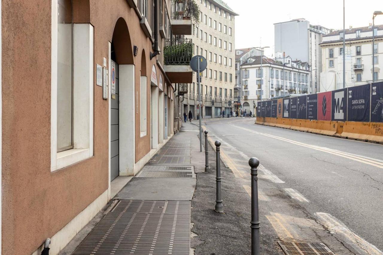 Апартаменты Modern And New Flat In Duomo Area Милан Экстерьер фото