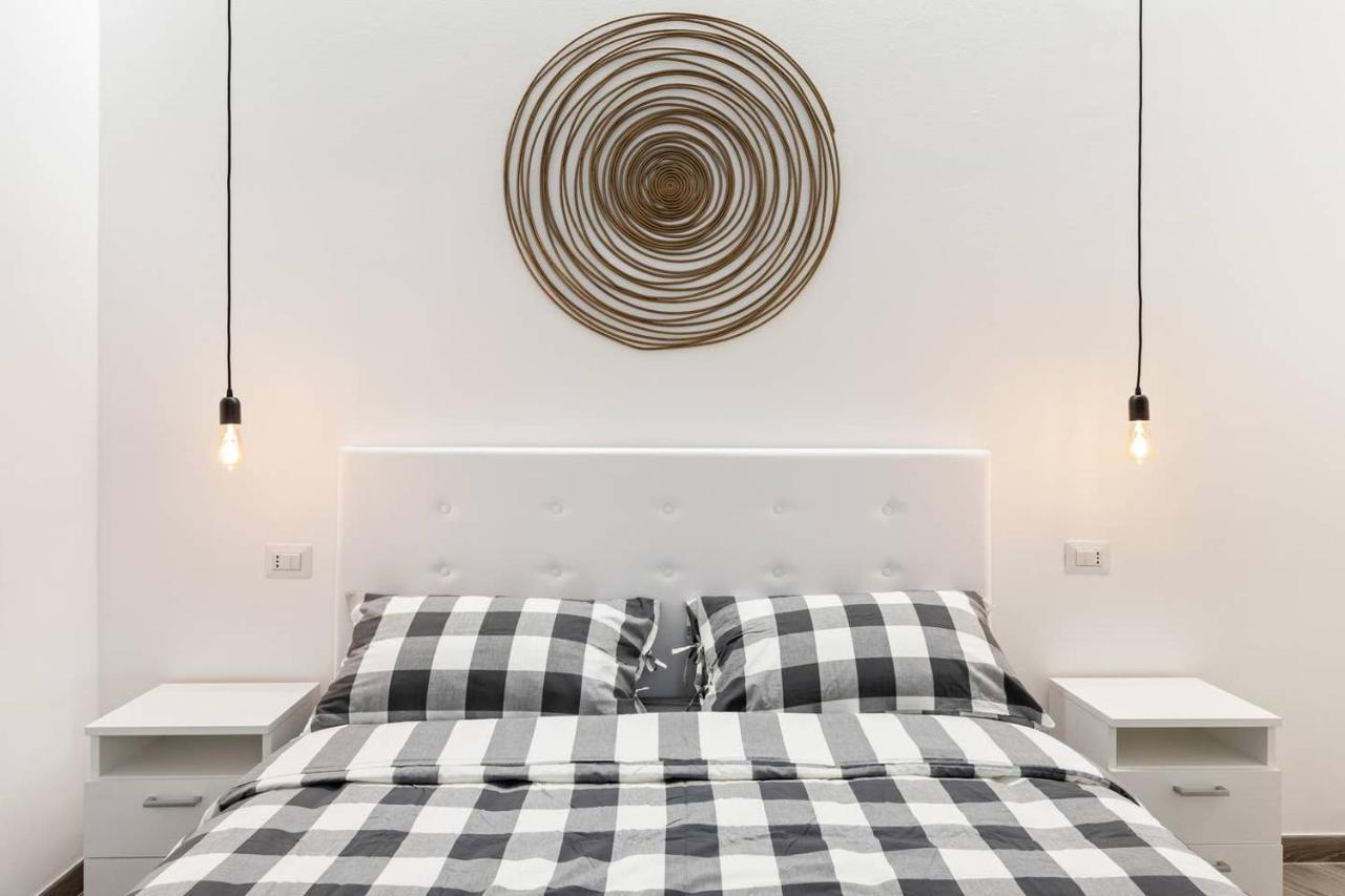 Апартаменты Modern And New Flat In Duomo Area Милан Экстерьер фото